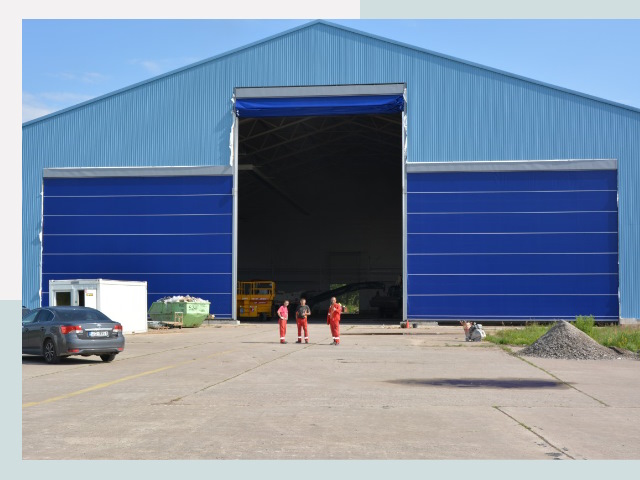 Ангарные ворота в Бийск от СтальСтрой-Бск по цене 623 руб.